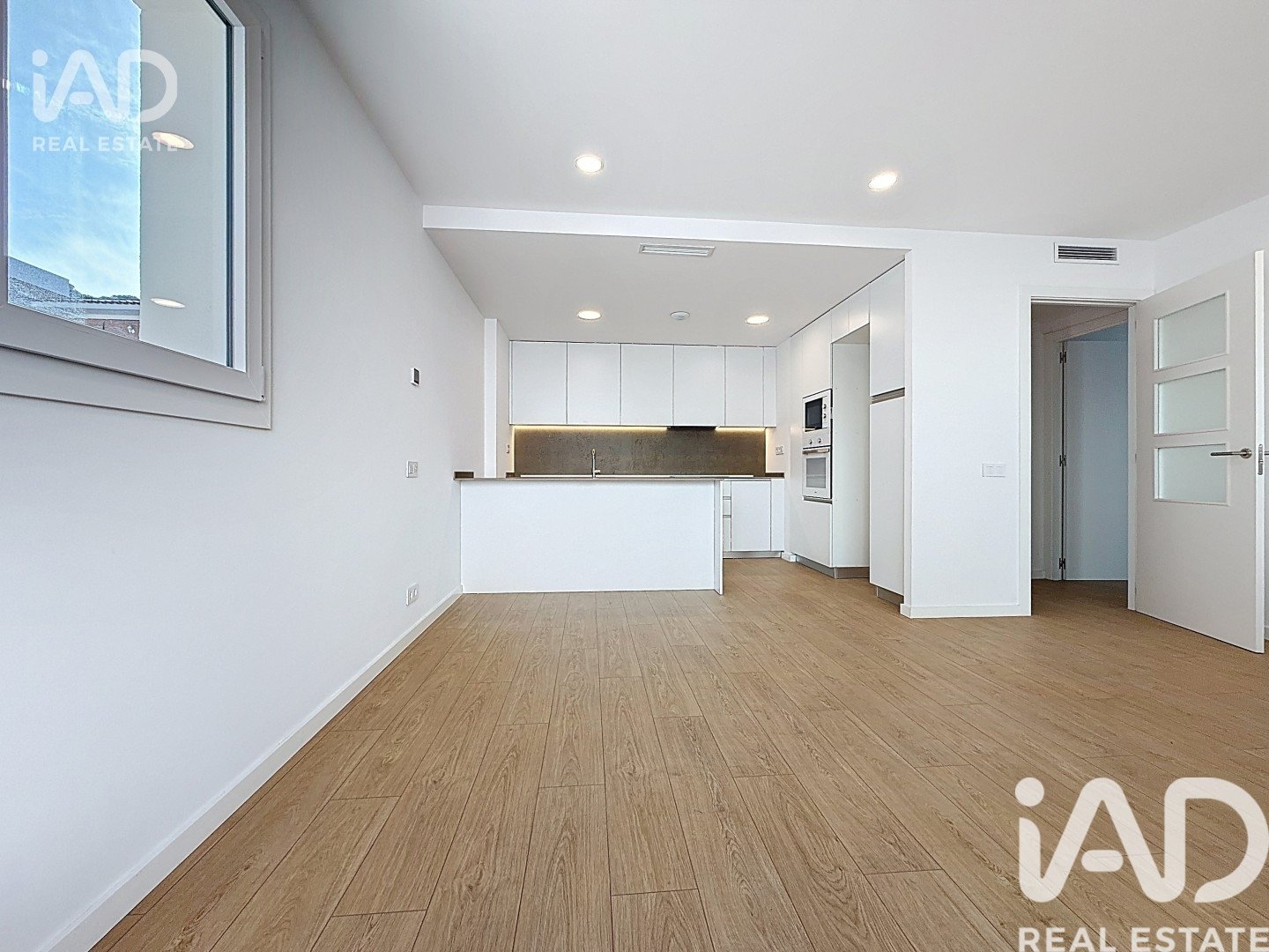Apartment à Canet de Mar, Barcelona, Espagne 3 chambres, 98 m2 No. 194359