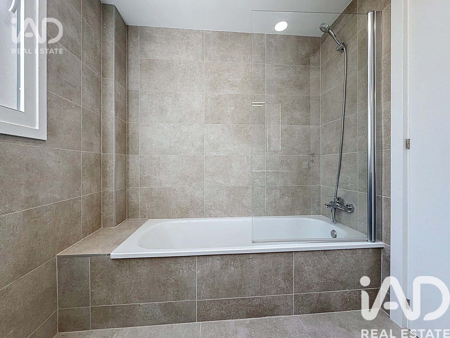 Apartment à Canet de Mar, Barcelona, Espagne 3 chambres, 98 m2 No. 194359