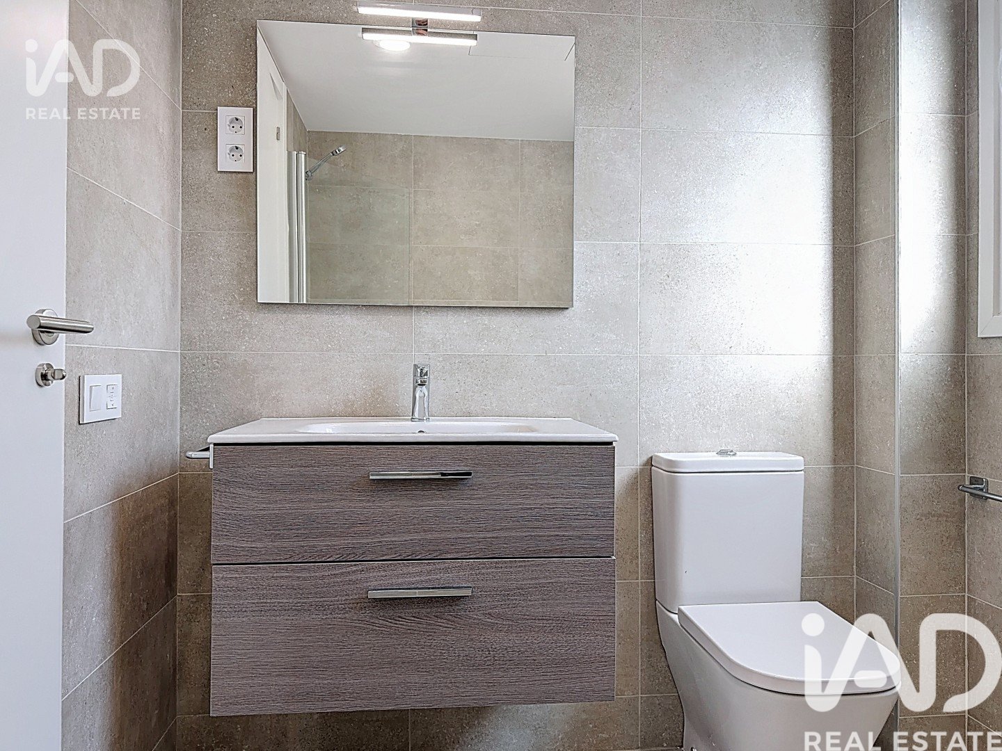 Apartment à Canet de Mar, Barcelona, Espagne 3 chambres, 98 m2 No. 194359