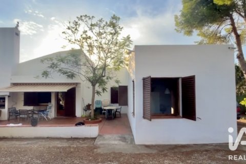 Talo Alcala De Xivert, Castellon, Espanja 4 makuuhuonetta, 140 m2 No. 194355