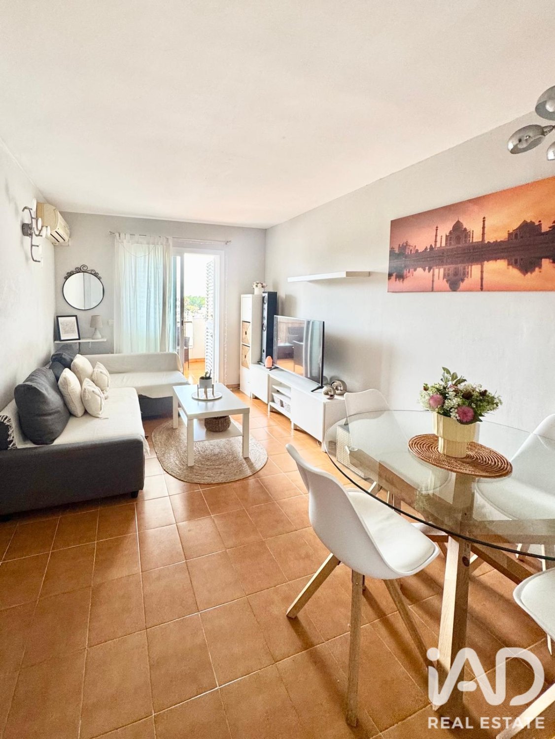 Apartamento en Sant Josep de sa Talaia, Ibiza, España 1 dormitorio, 65 m2 No. 194356