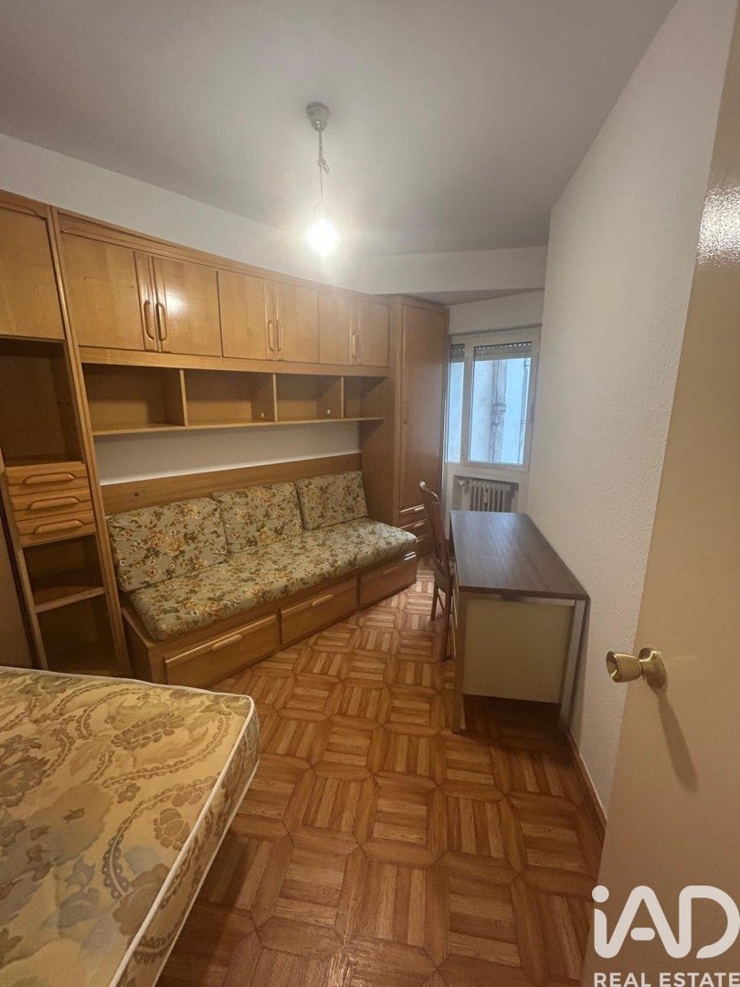 Apartment in Leon, Spain 1 bedroom, 112 sq.m. No. 196523