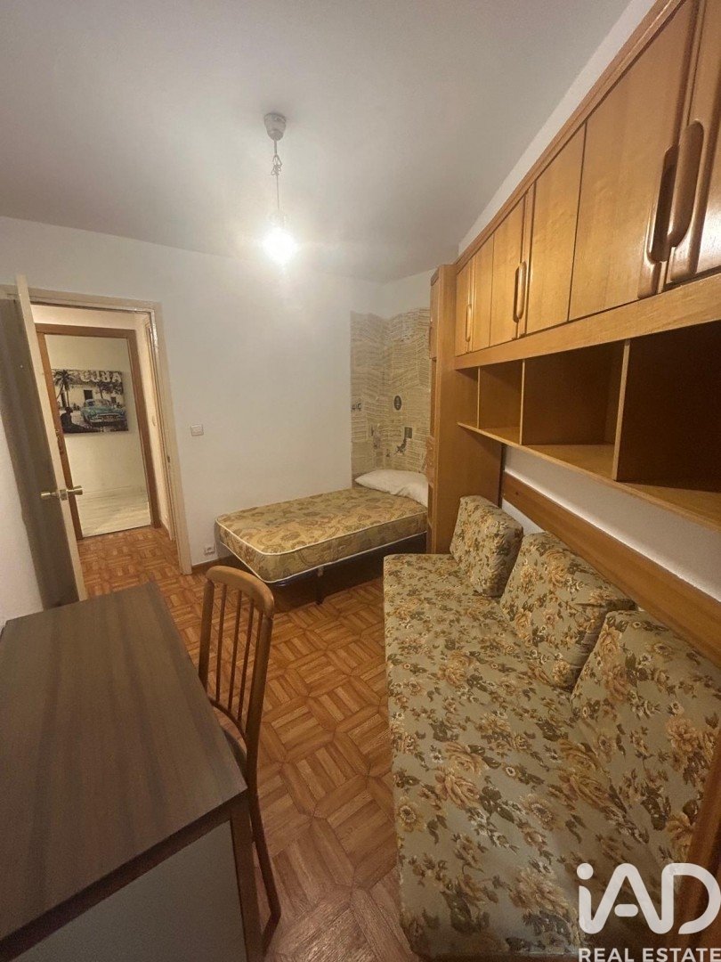 Apartment in Leon, Spain 1 bedroom, 112 sq.m. No. 196523