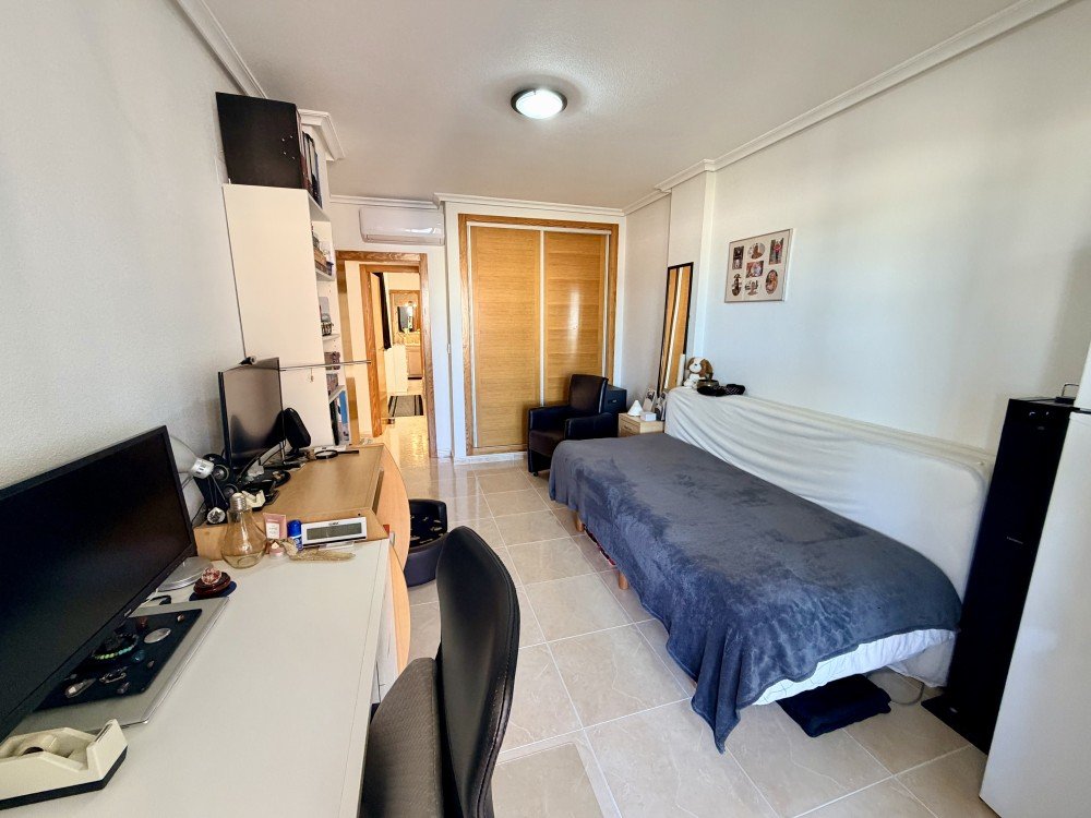Apartment in San Fulgencio, Alicante, Spain 3 bedrooms, 140 sq.m. No. 188924
