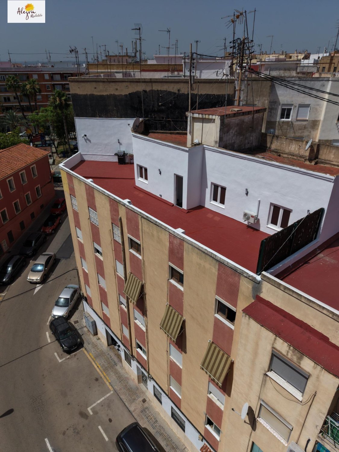 Penthauss Manises, Valencia, Spānijā 1 istaba, 65 m2 Nr. 178166