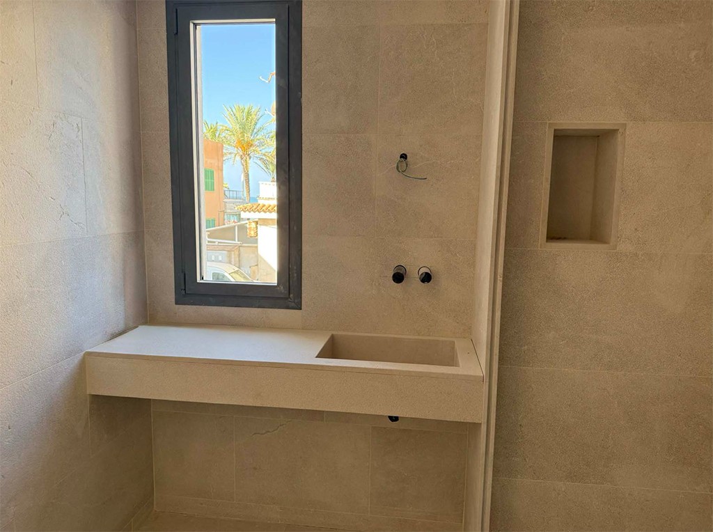 Apartamento en Palma de Mallorca, Mallorca, España 2 dormitorios, 110 m2 No. 179672
