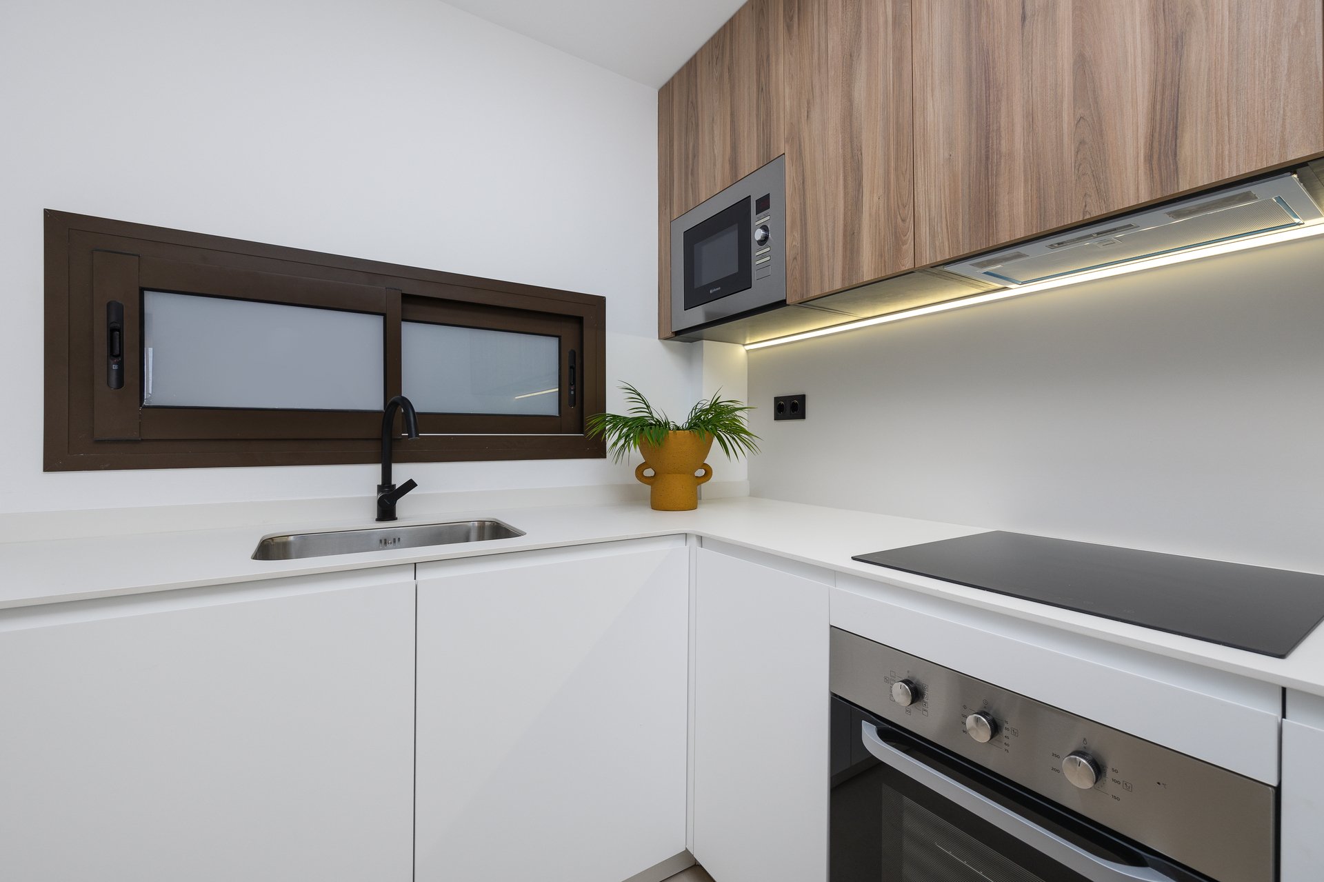 Appartamento a Los Alcazares, Murcia, Spagna 3 camere da letto, 110 mq. N° 179667