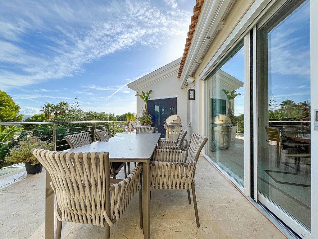 Villa in Santa Ponsa, Mallorca, Spain 5 bedrooms, 352 sq.m. No. 179671