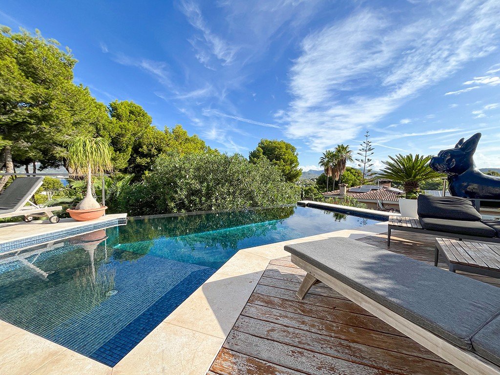 Villa in Santa Ponsa, Mallorca, Spain 5 bedrooms, 352 sq.m. No. 179671