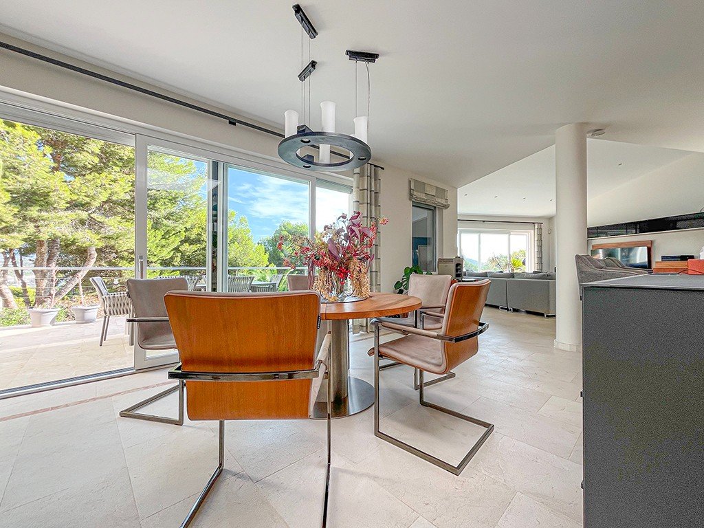 Villa in Santa Ponsa, Mallorca, Spain 5 bedrooms, 352 sq.m. No. 179671