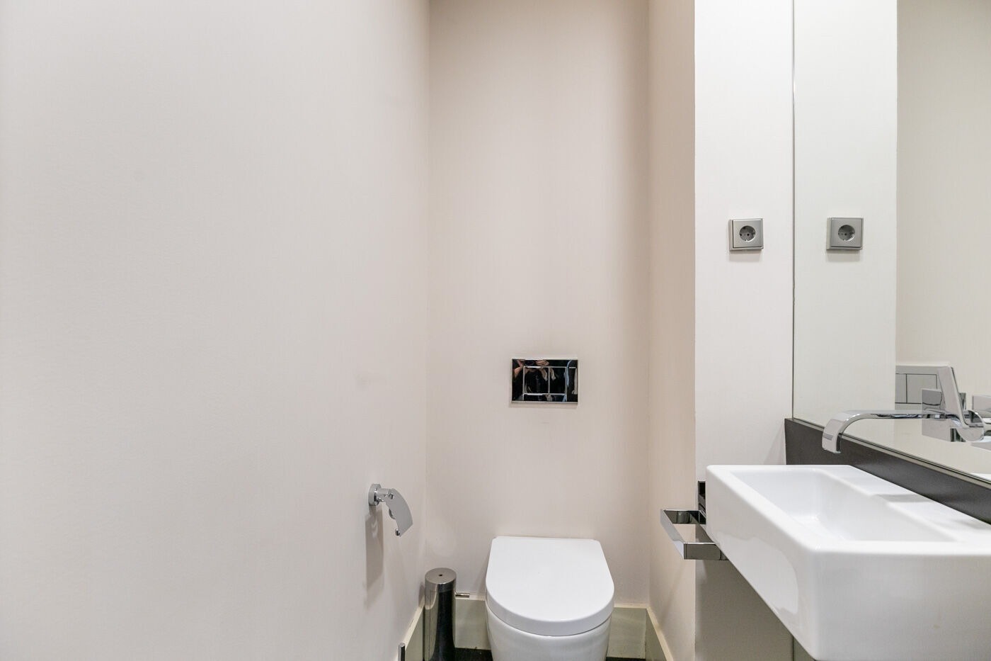 Dzīvoklis Barcelona, Spānijā 3 istabas,  Nr. 141001