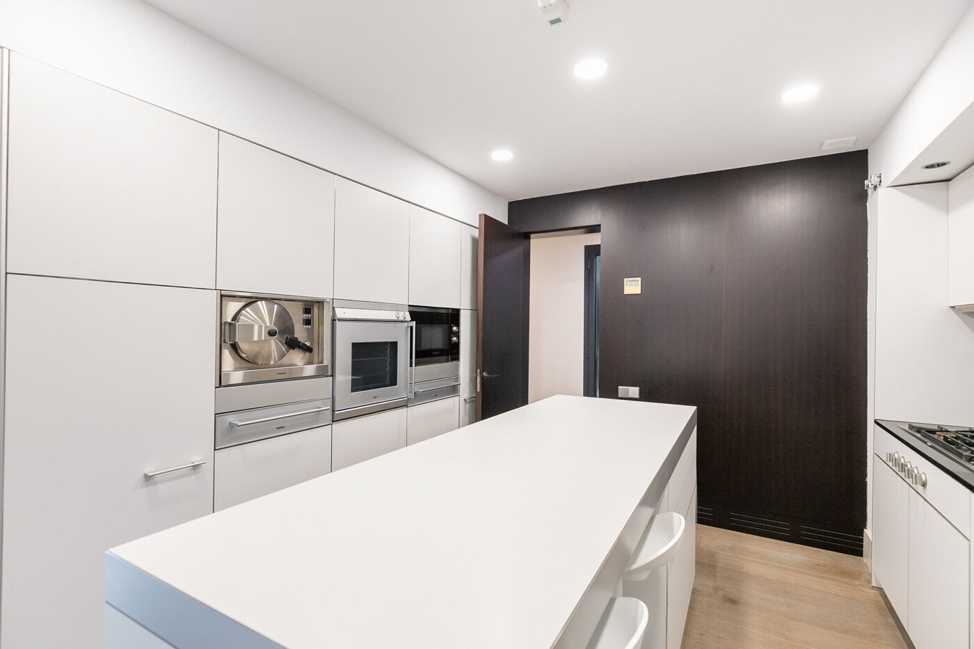 Dzīvoklis Barcelona, Spānijā 3 istabas,  Nr. 141001