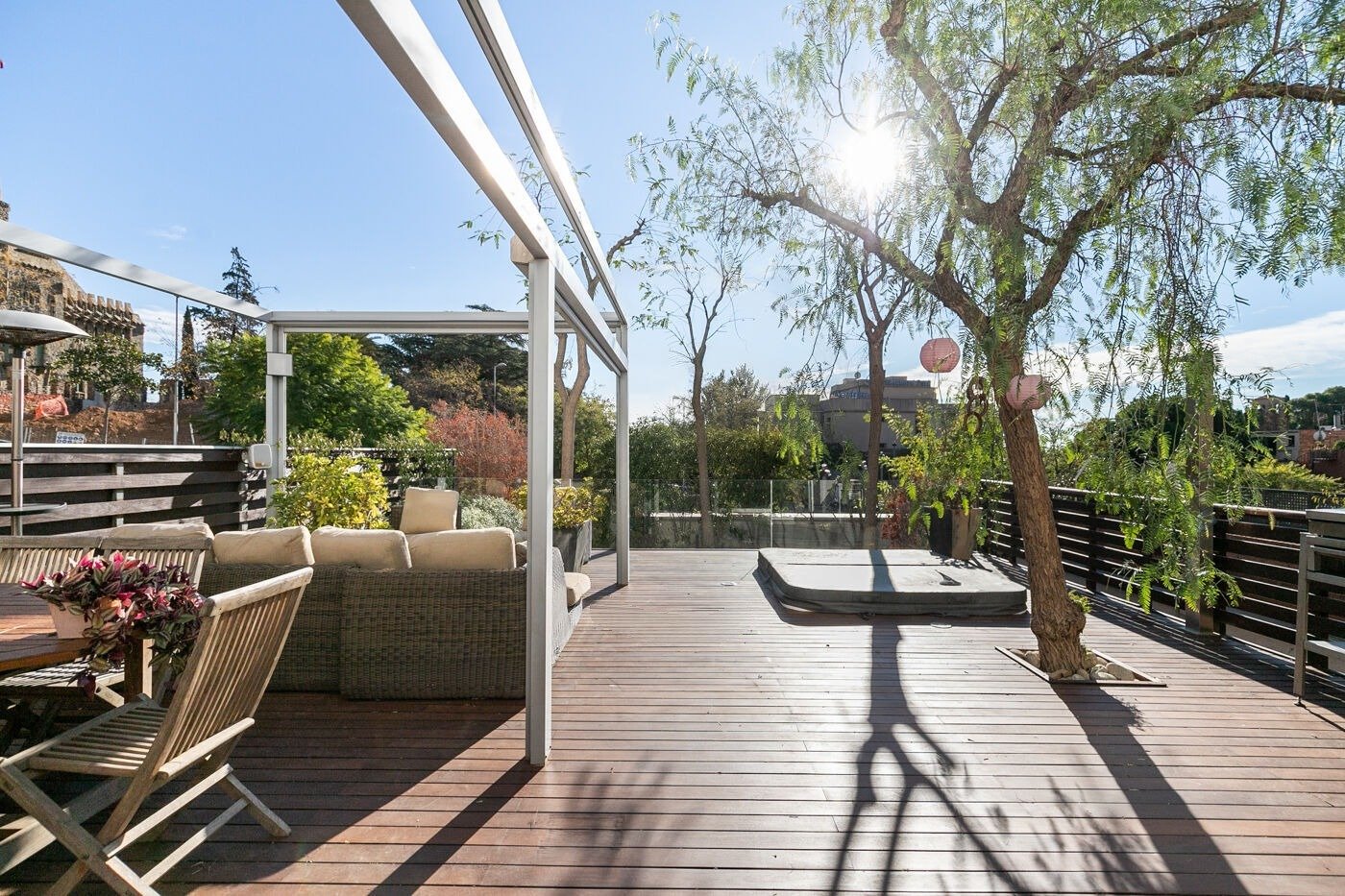 Apartamento en Barcelona, España 5 dormitorios,  No. 140996