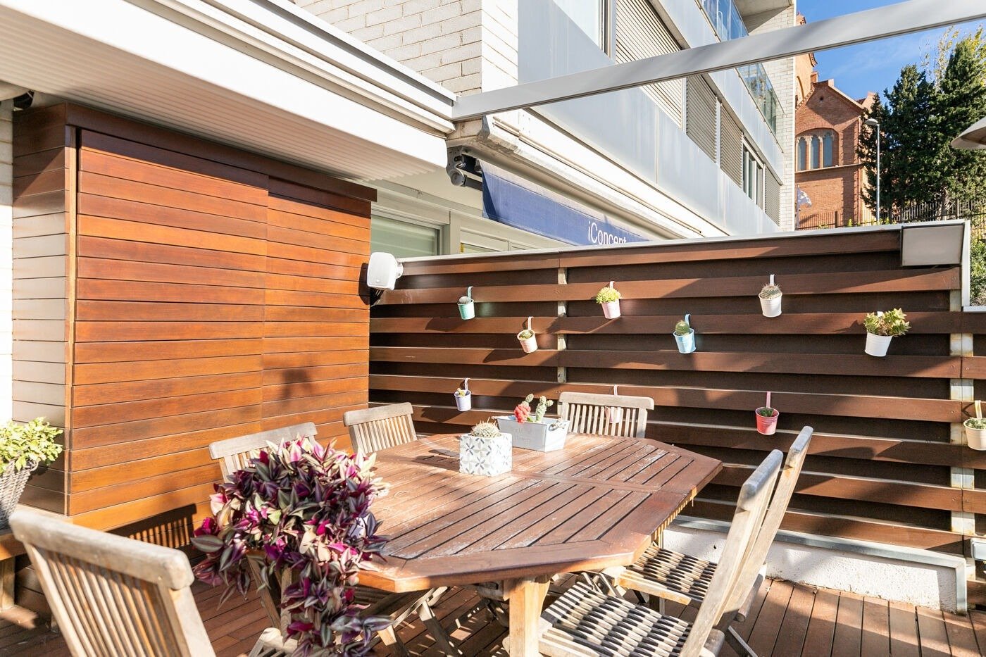 Apartamento en Barcelona, España 5 dormitorios,  No. 140996