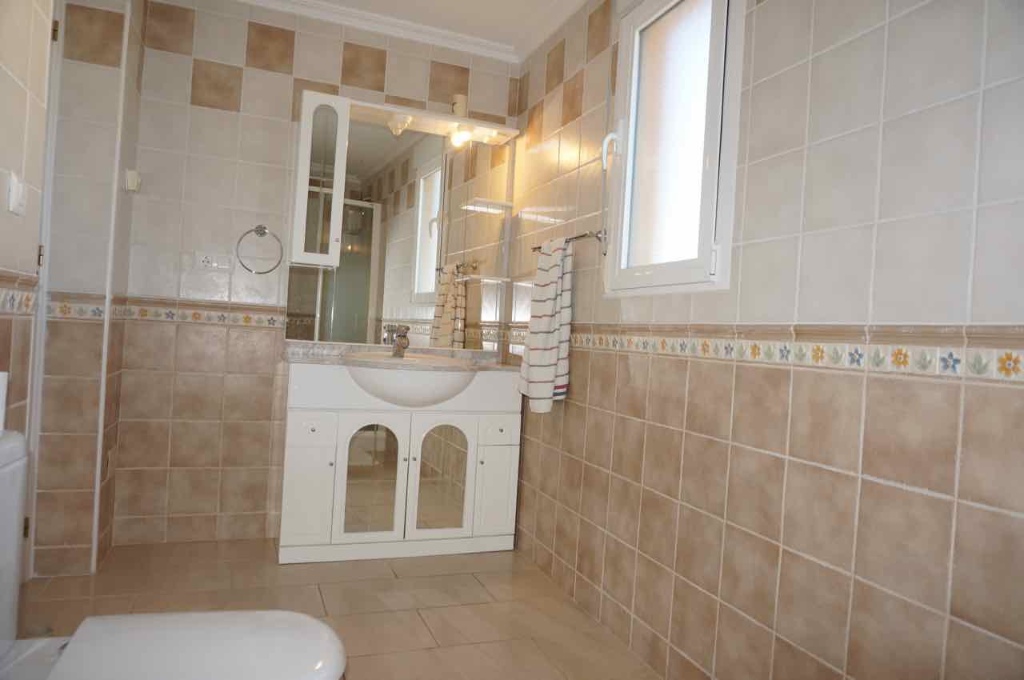 Villa i Cabo Roig, Alicante, Spanien 7 sovrum, 295 kvm. Nr. 144707