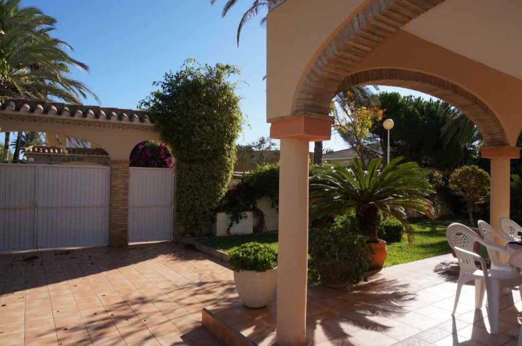 Villa i Cabo Roig, Alicante, Spanien 7 sovrum, 295 kvm. Nr. 144707