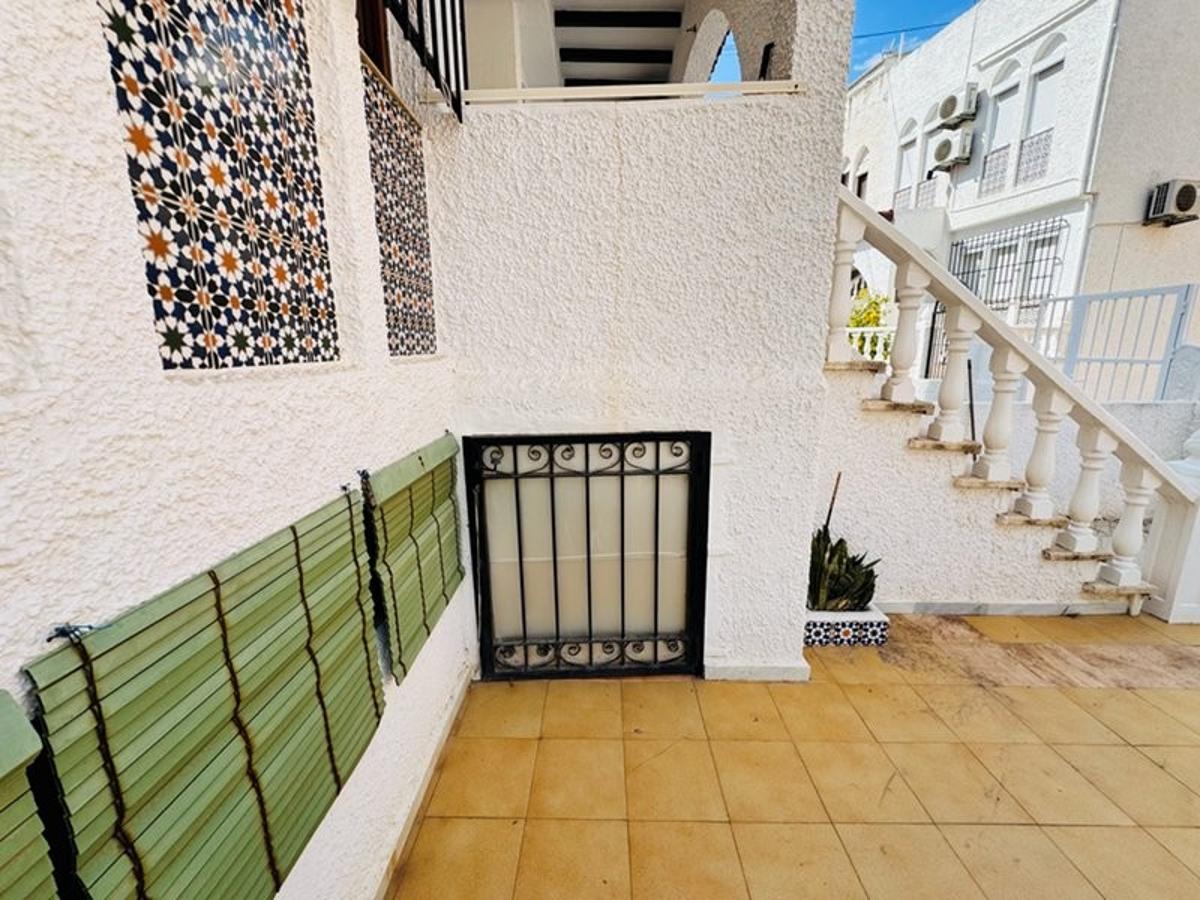 Townhouse à La Mata, Alicante, Espagne 3 chambres, 100 m2 No. 183767