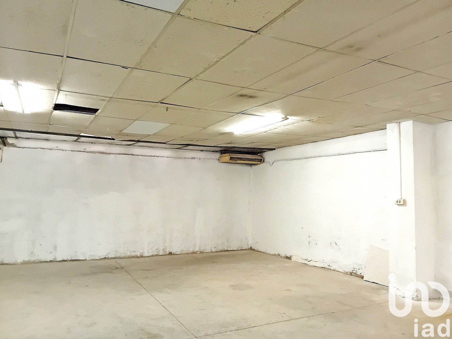 Commercial property in Terrassa, Barcelona, Spain 228 sq.m. No. 185976