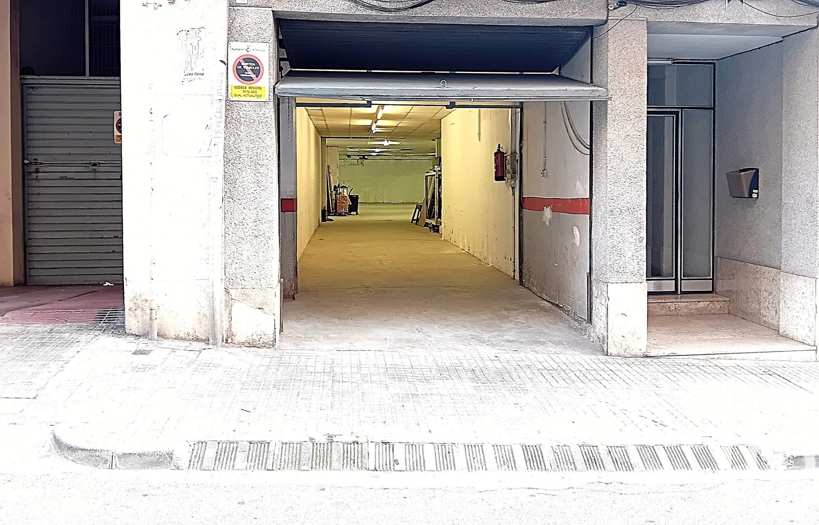 Commercial property in Terrassa, Barcelona, Spain 228 sq.m. No. 185976