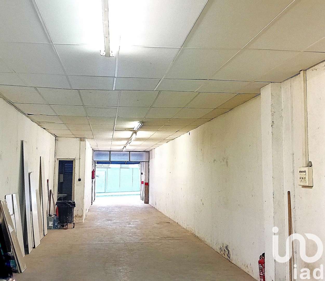 Commercial property in Terrassa, Barcelona, Spain 228 sq.m. No. 185976