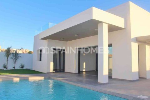 Villa en Rojales, Alicante, España 3 dormitorios, 120 m2 No. 144610