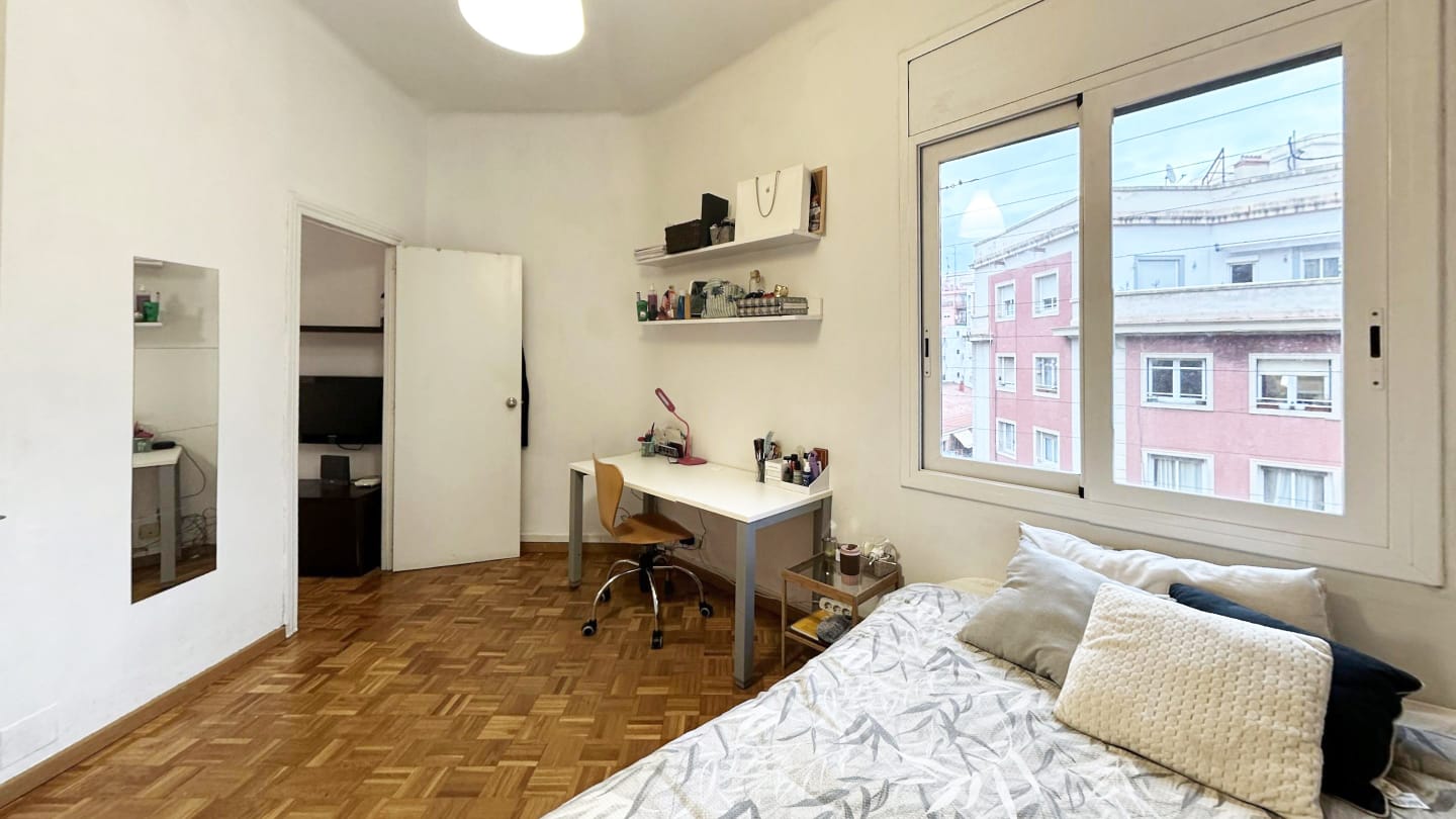 Dzīvoklis Barcelona, Spānijā 3 istabas, 82 m2 Nr. 141059