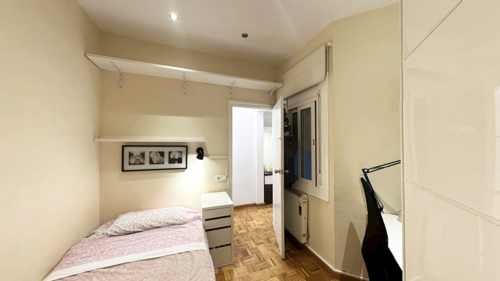 Dzīvoklis Barcelona, Spānijā 3 istabas, 82 m2 Nr. 141059