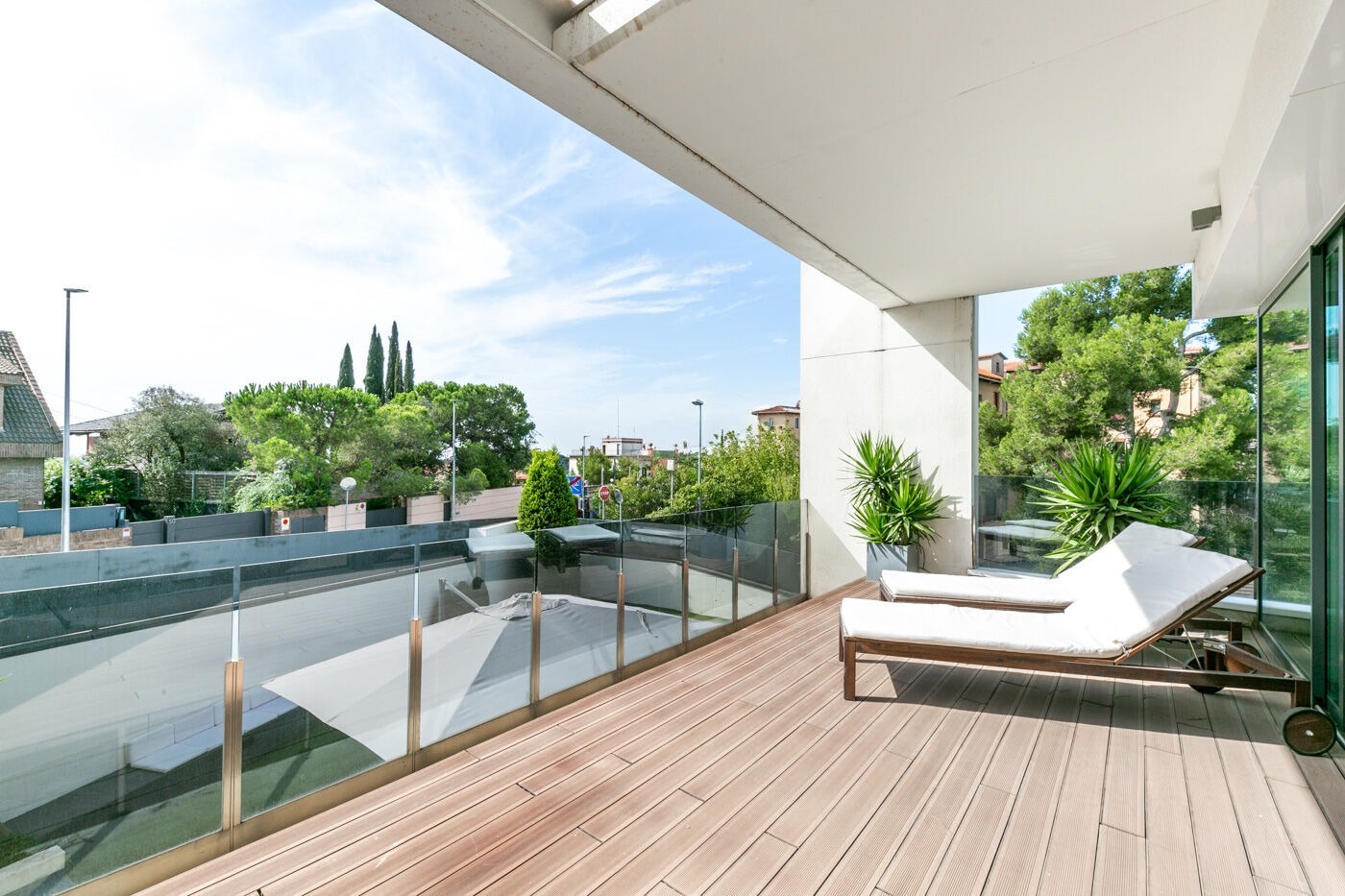 House in Barcelona, Spain 10 bedrooms,  No. 141053
