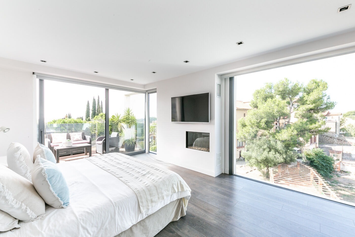 House in Barcelona, Spain 10 bedrooms,  No. 141053