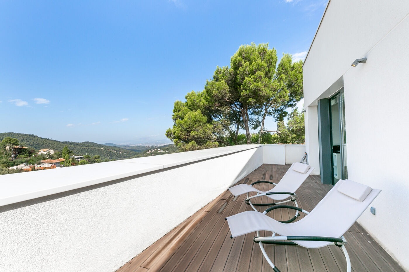 House in Barcelona, Spain 10 bedrooms,  No. 141053