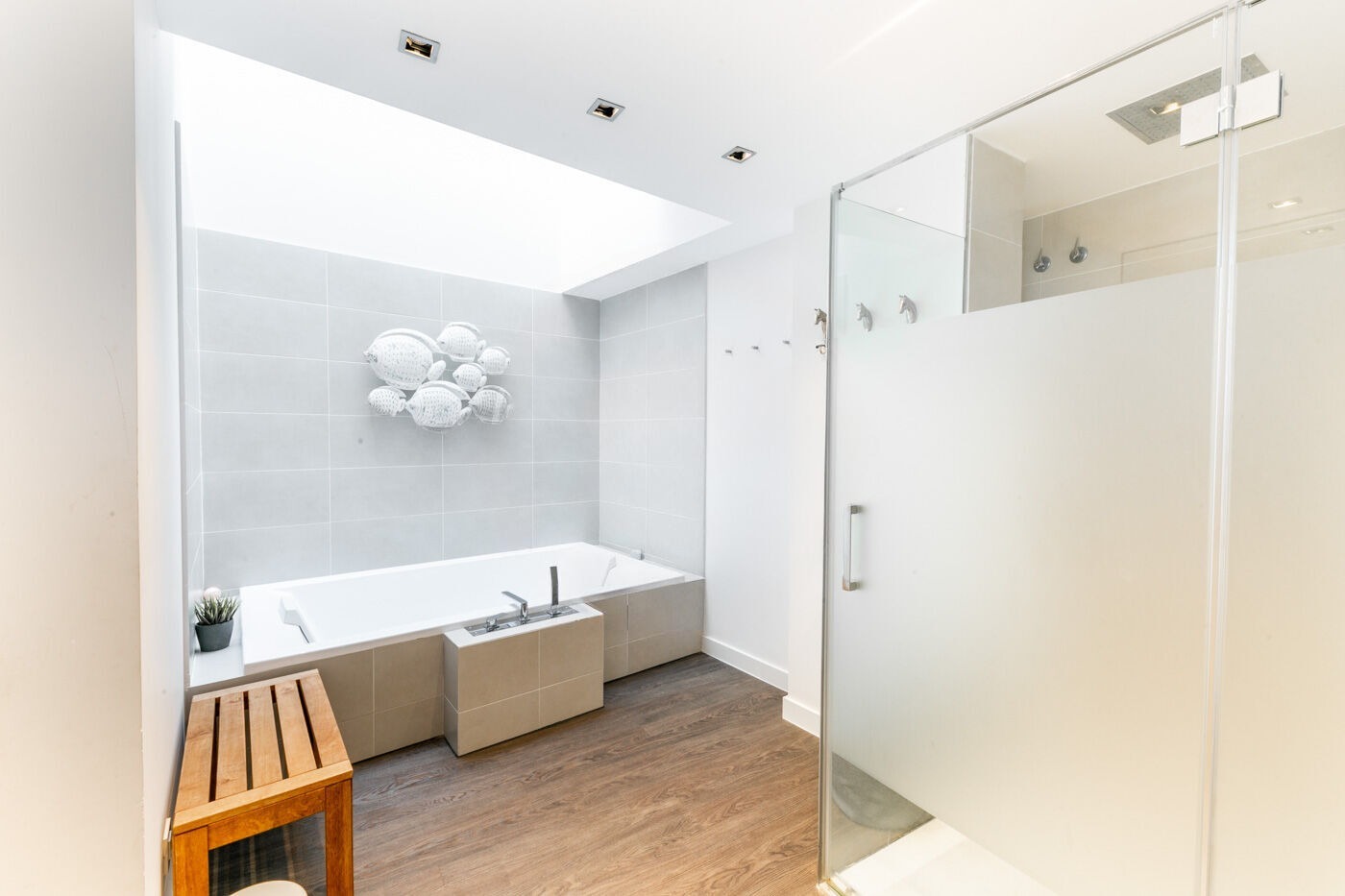 House in Barcelona, Spain 10 bedrooms,  No. 141053