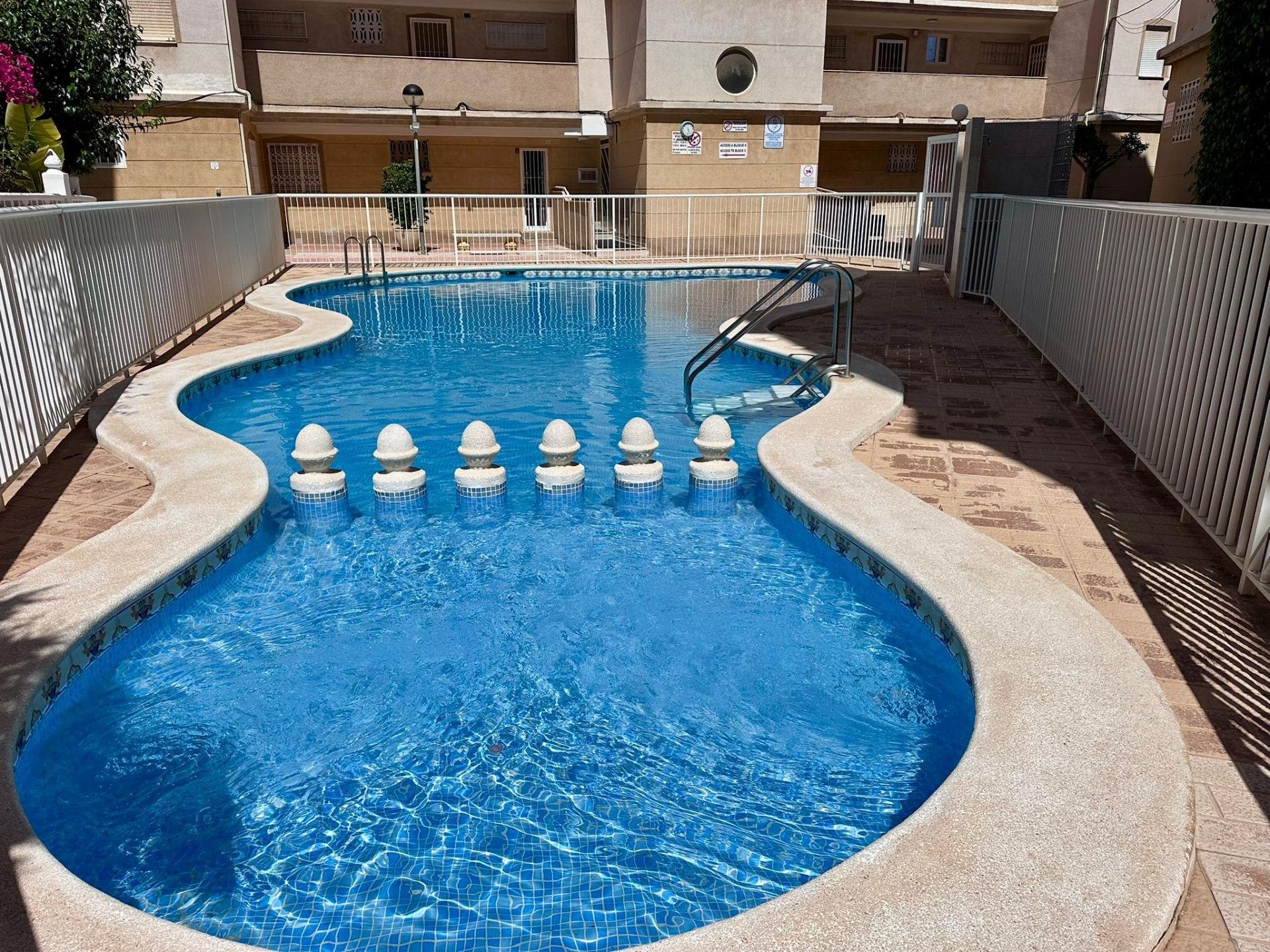 Dzīvoklis Torrevieja, Alicante, Spānijā 2 istabas, 55 m2 Nr. 179291