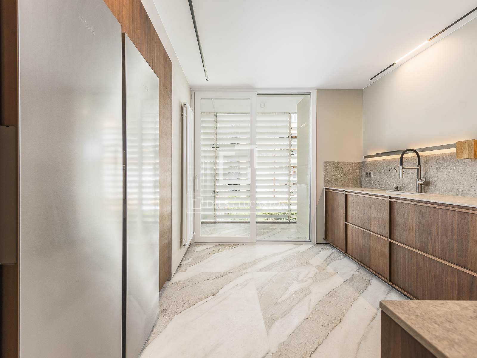 Apartment in Barcelona, Spain 6 bedrooms, 260 sq.m. No. 150837