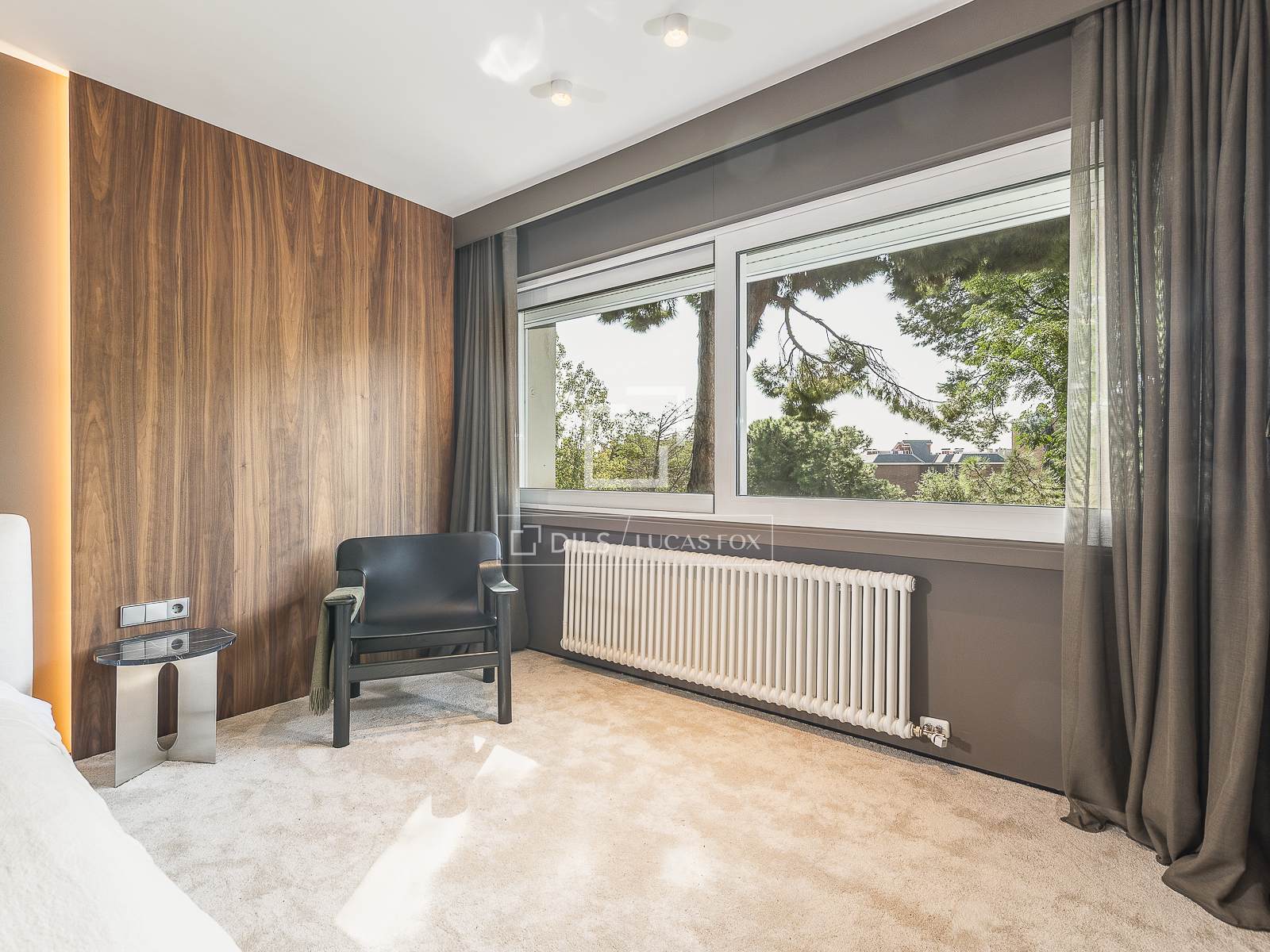 Apartment in Barcelona, Spain 6 bedrooms, 260 sq.m. No. 150837