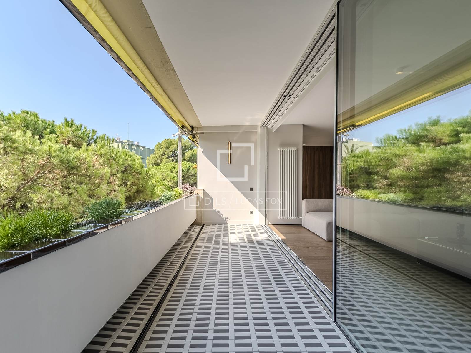 Apartment in Barcelona, Spain 6 bedrooms, 260 sq.m. No. 150837