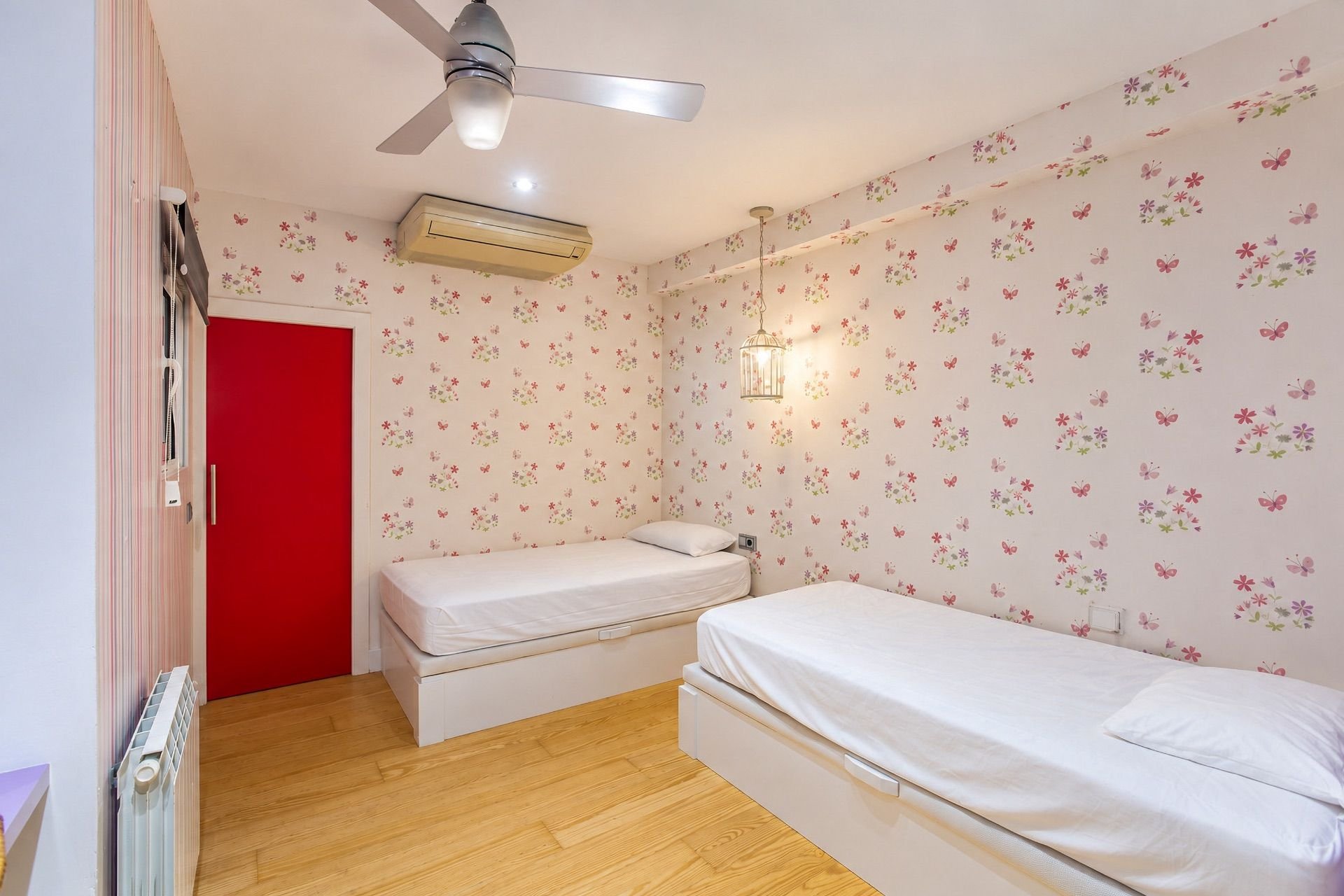 Appartamento a Barcelona, Spagna 4 camere da letto, 140 mq. N° 196839