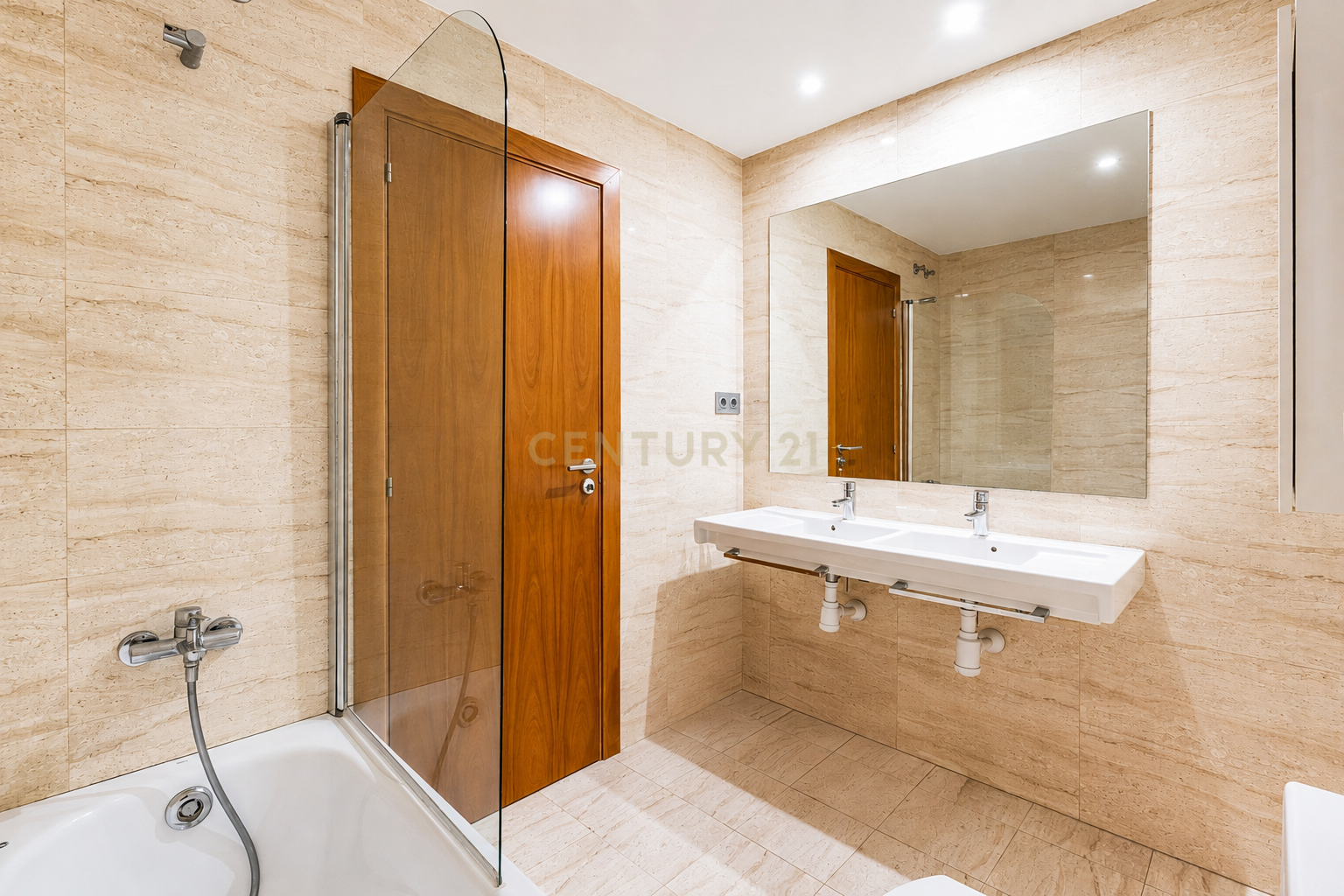 Huoneisto Barcelona, Espanja 2 makuuhuonetta, 85.27 m2 No. 196845