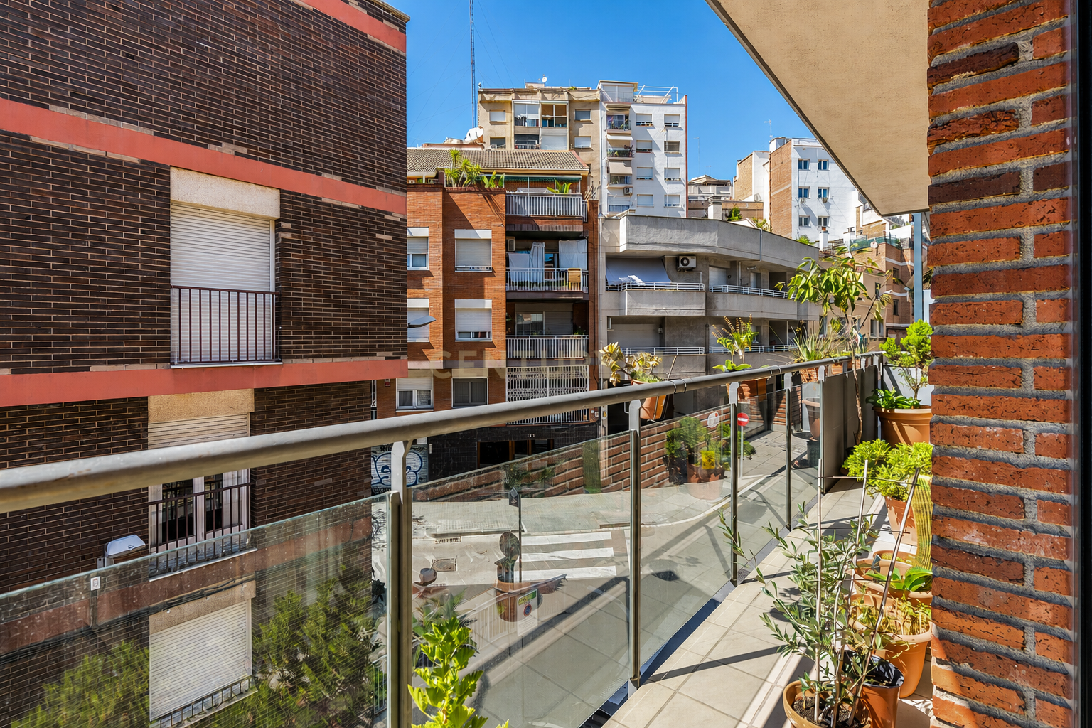 Huoneisto Barcelona, Espanja 2 makuuhuonetta, 85.27 m2 No. 196845