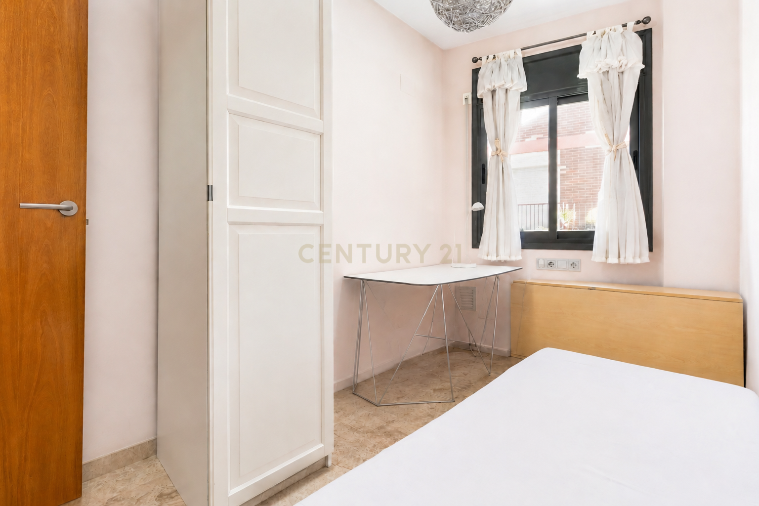 Huoneisto Barcelona, Espanja 2 makuuhuonetta, 85.27 m2 No. 196845