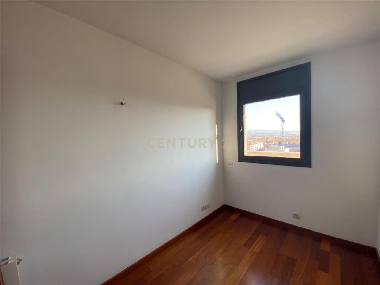 Talo Vic, Barcelona, Espanja 3 makuuhuonetta, 137 m2 No. 167195