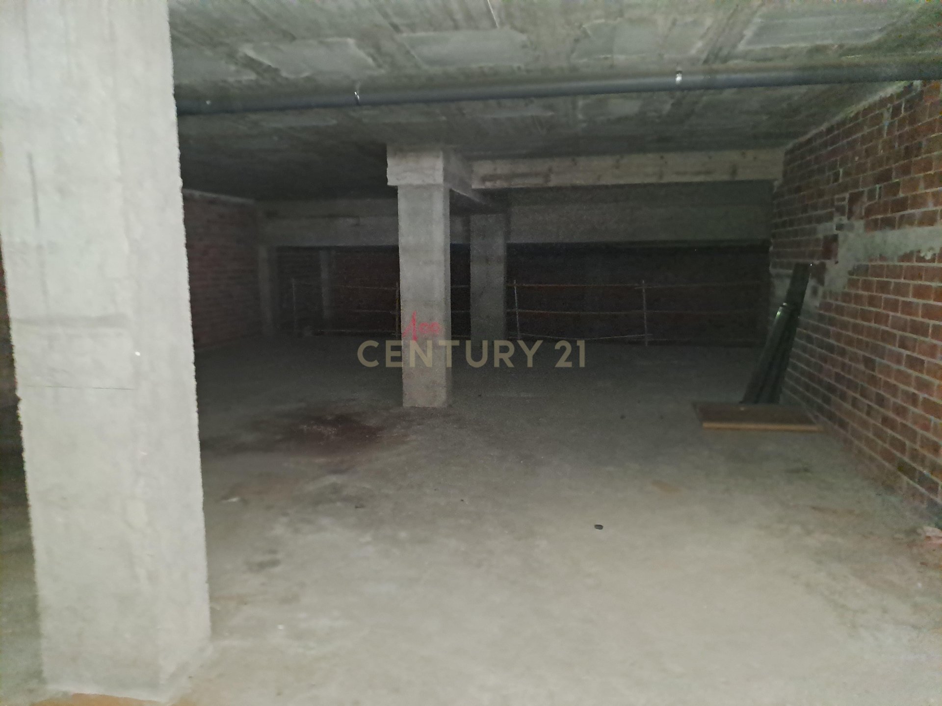 Retail store in Esplugues de Llobregat, Barcelona, Spain 98 sq.m. No. 167194