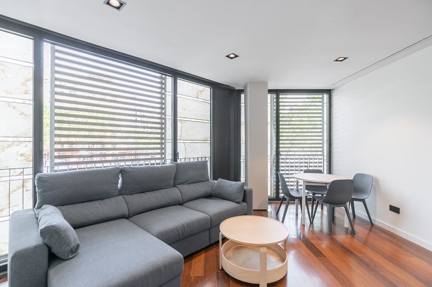 Wohnung in Barcelona, Spanien 2 Schlafzimmer,  Nr. 140972
