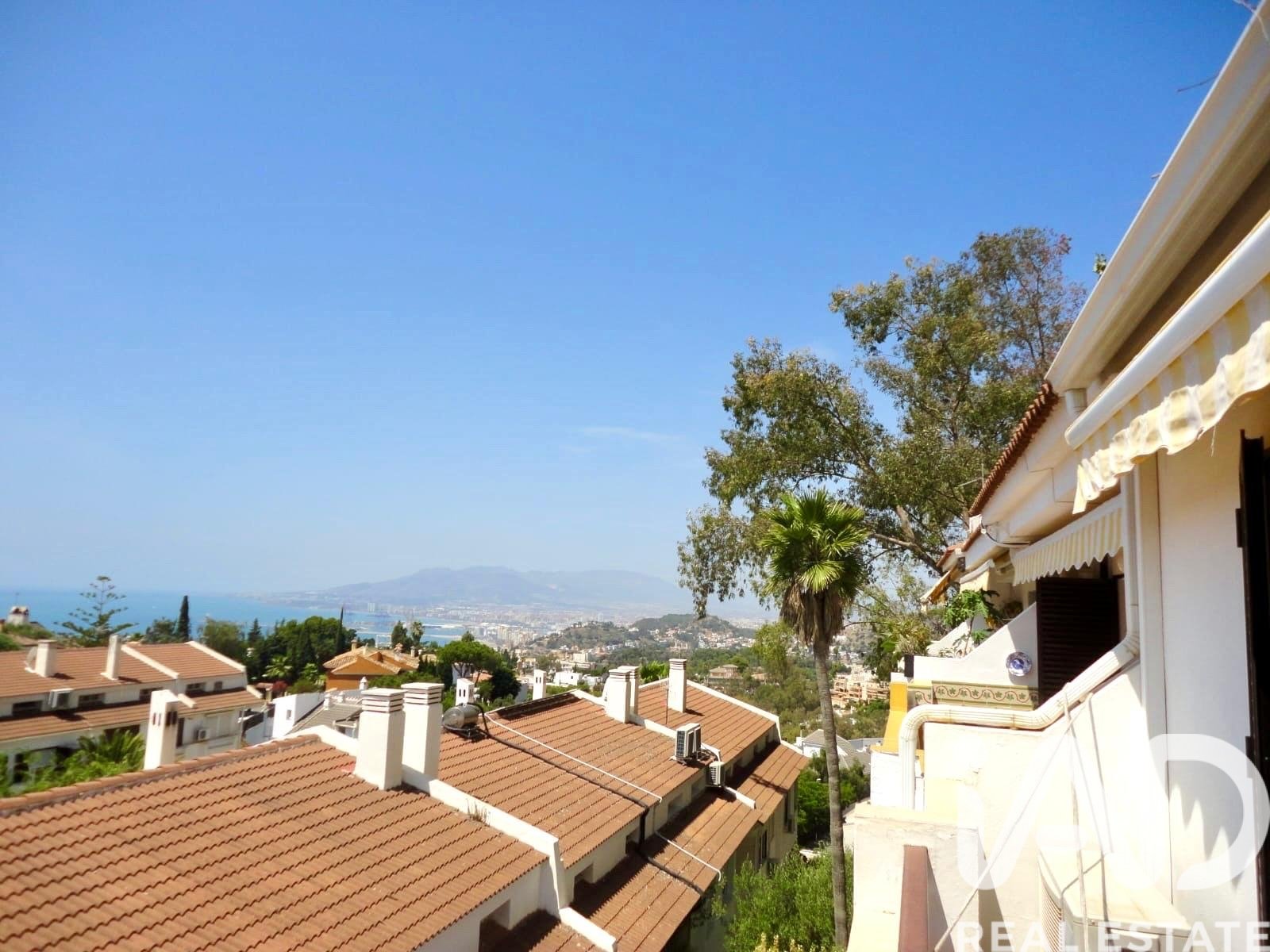 Villetta a schiera a Malaga, Spagna 3 camere da letto, 160 mq. N° 173240
