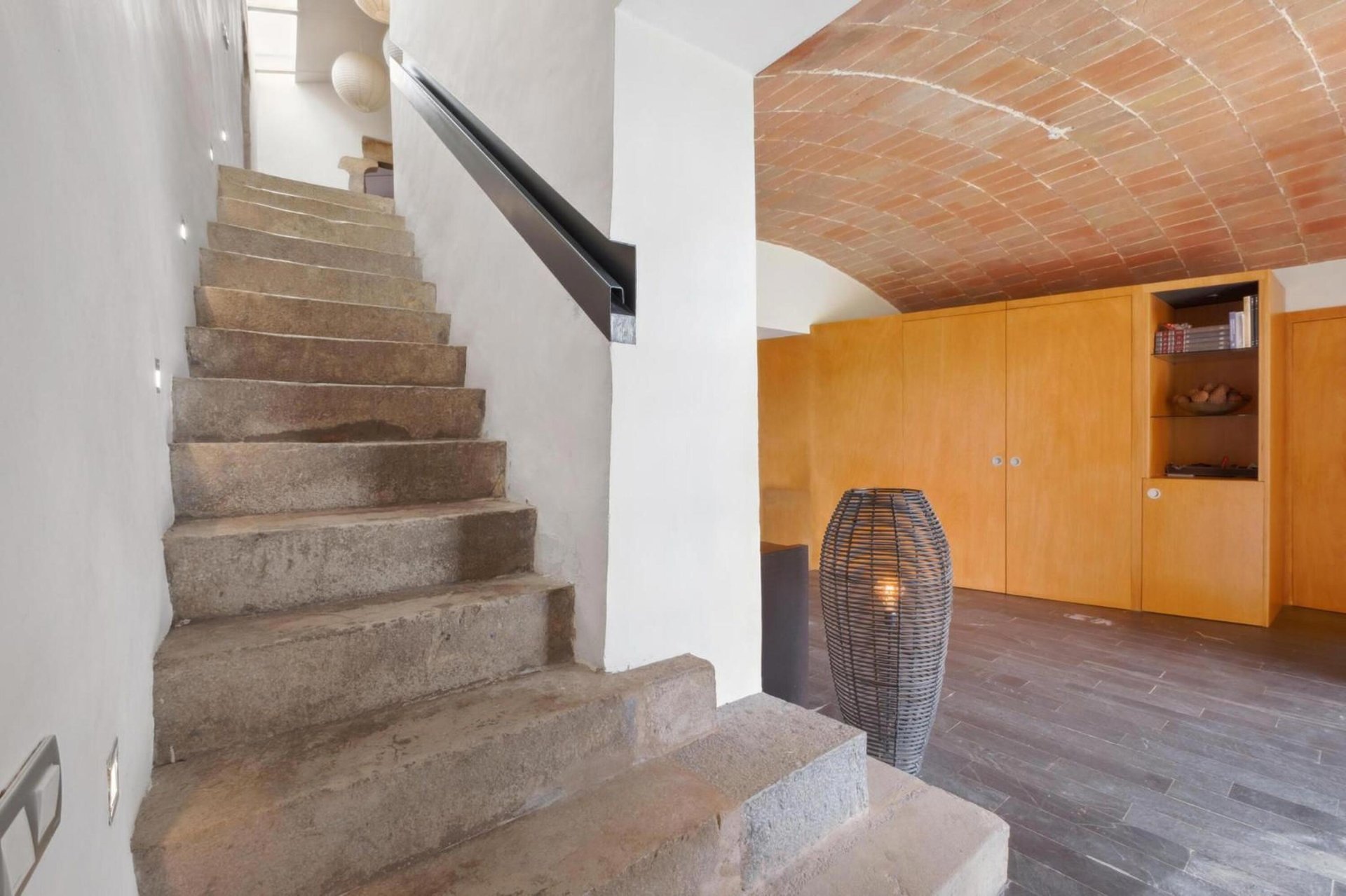 Hus i Forallac, Girona, Spanien 8 sovrum,  Nr. 141176