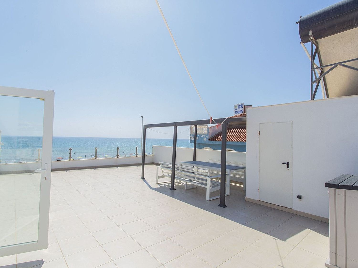 Villa i Torrevieja, Alicante, Spanien 6 sovrum, 167 kvm. Nr. 196312