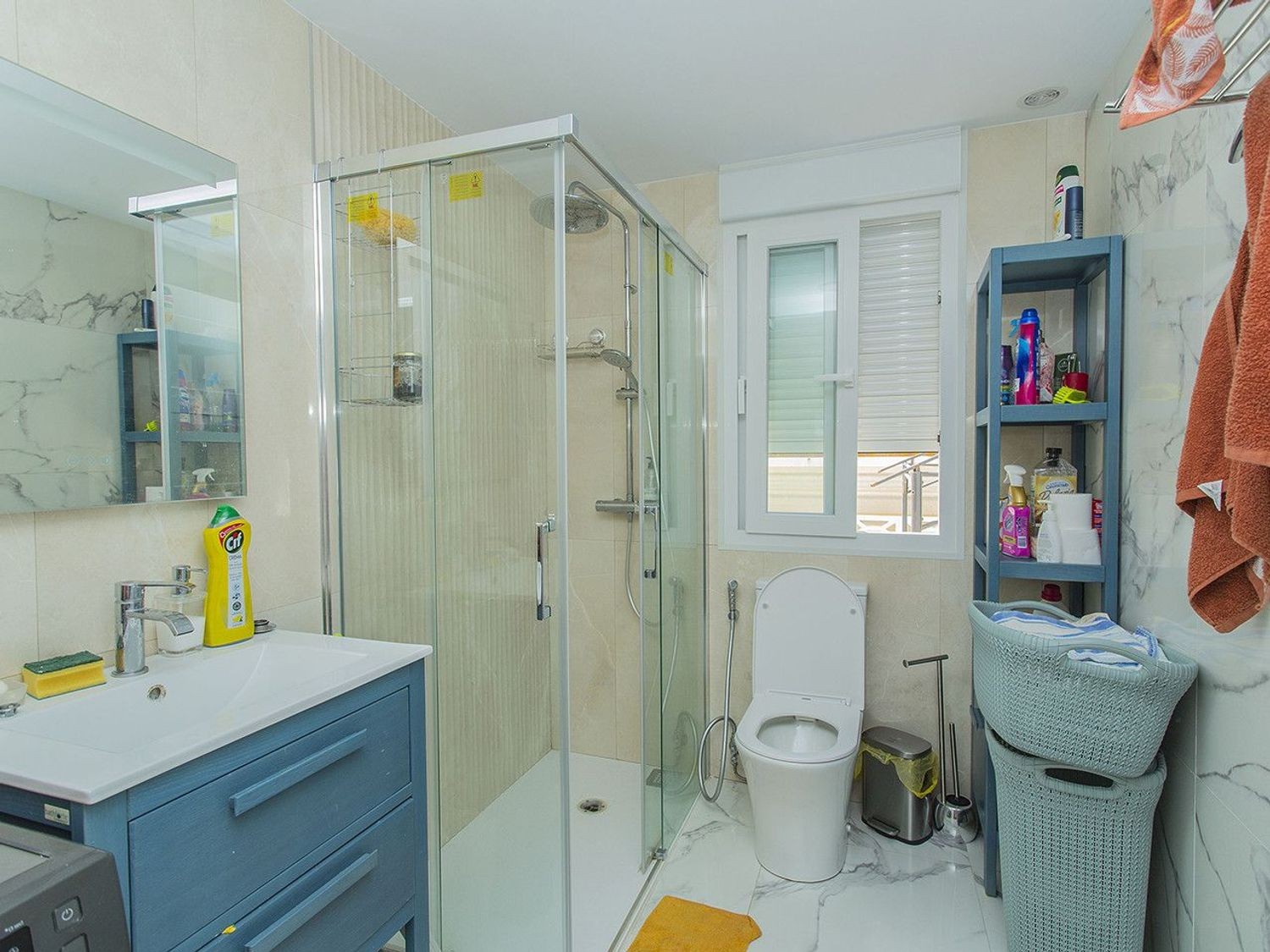 Villa i Torrevieja, Alicante, Spanien 6 sovrum, 167 kvm. Nr. 196312