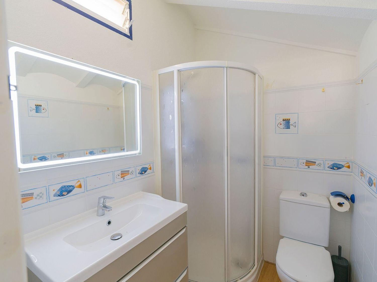 Villa à Santa Pola, Alicante, Espagne 7 chambres, 200 m2 No. 196313