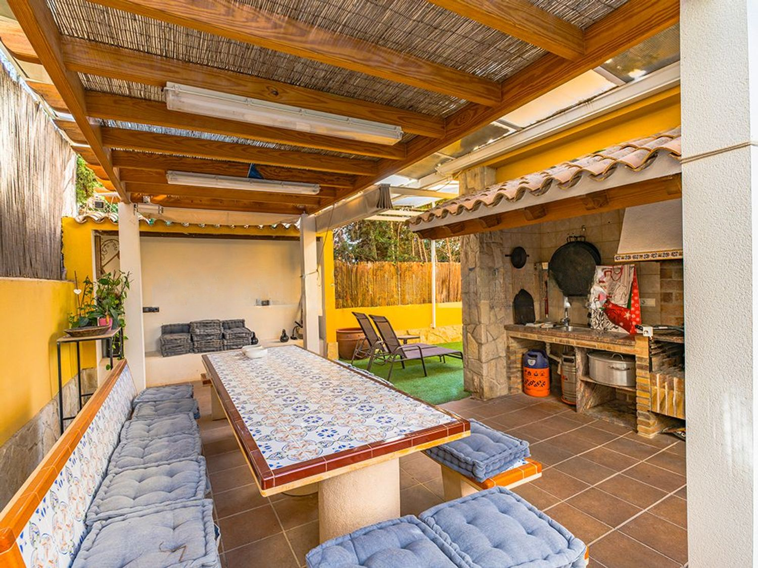 Villa à Santa Pola, Alicante, Espagne 7 chambres, 200 m2 No. 196313