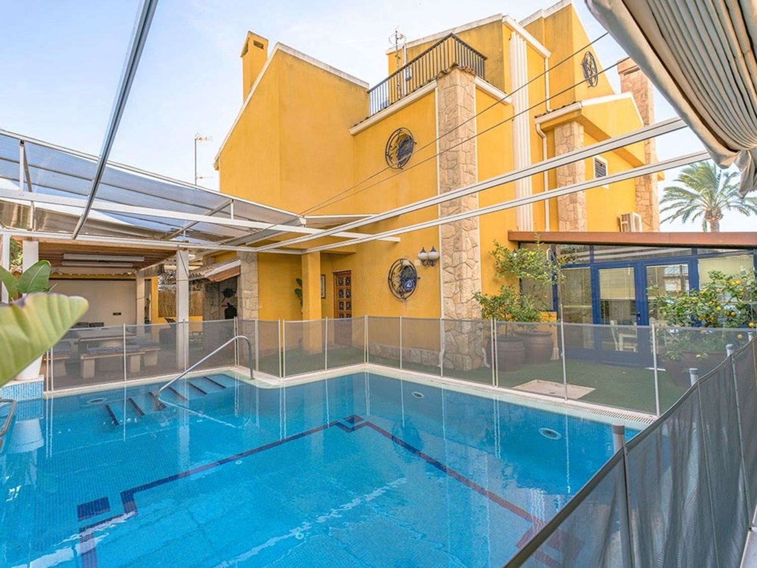 Villa à Santa Pola, Alicante, Espagne 7 chambres, 200 m2 No. 196313