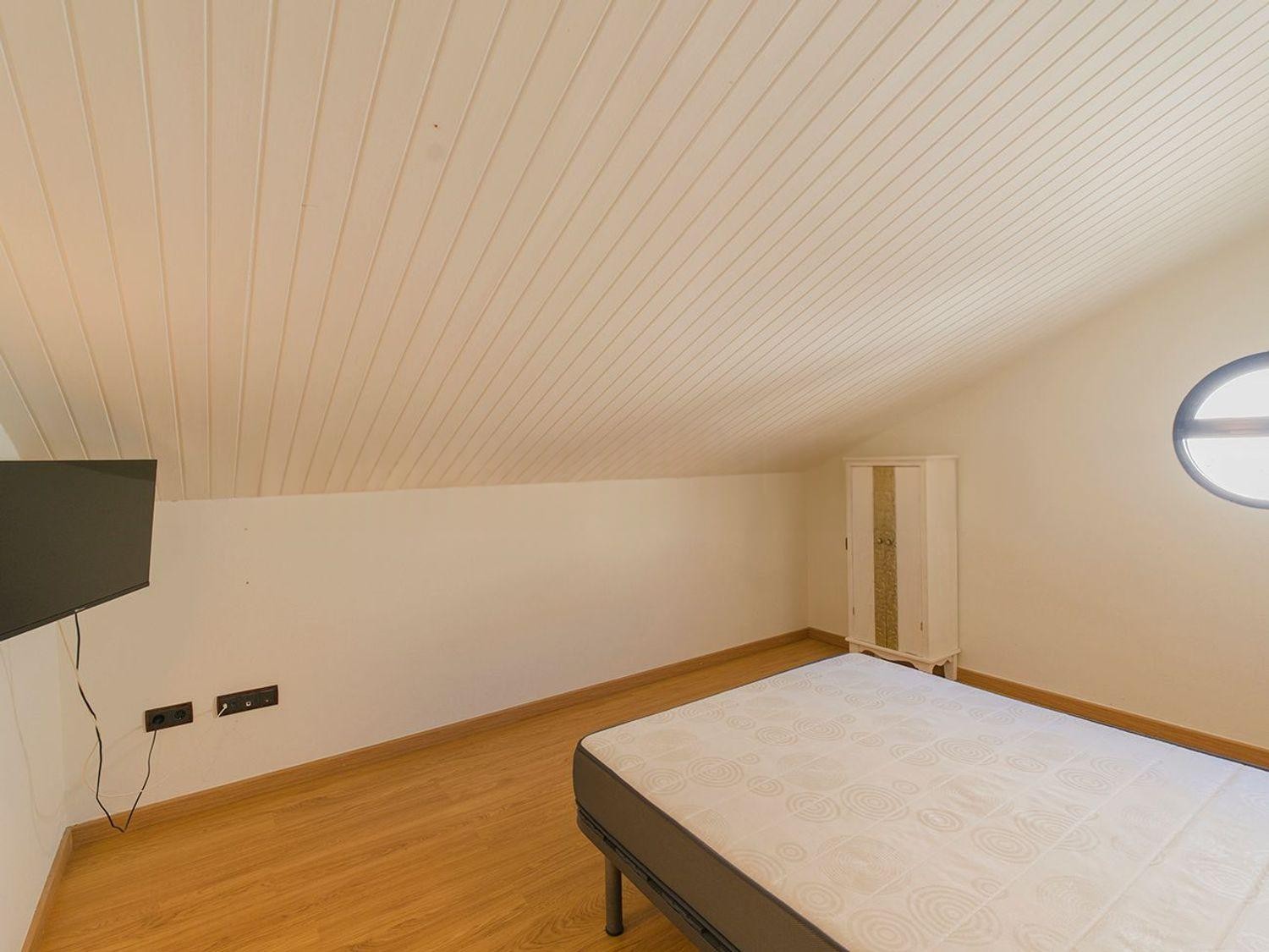 Villa à Santa Pola, Alicante, Espagne 7 chambres, 200 m2 No. 196313